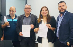 Comitiva entrega para ministro pedido para instalação de universidade federal em Carapicuíba