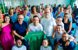 Cerimônia encaminha 60 primeiros moradores a postos de trabalho do ‘Começar 50+ e 60+’ em Osasco