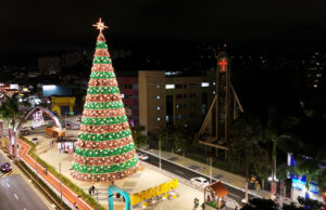 Natal Encantado marca reabertura do ‘novo’ boulevard central de Barueri