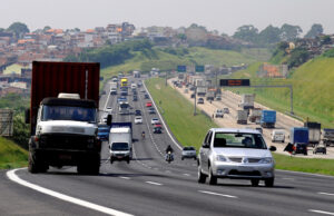 Concessionárias preveem 1,4 milhão de veículos nas principais rodovias da região neste feriado de Natal