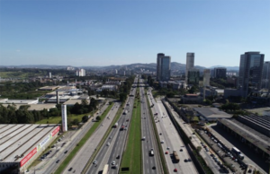 Carnaval deve colocar quase 2 milhões de veículos nas rodovias da região