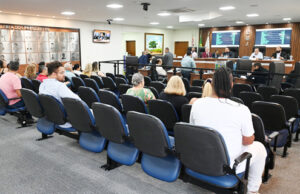 Plenário da Câmara de Jandira debate e aprova ações em prol das pessoas com deficiência e TEA