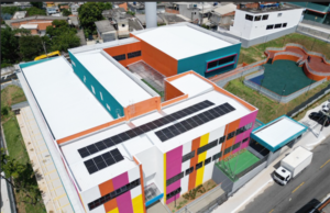 Nova ‘dobradinha’ de inaugurações entrega Emei e campo de futebol em Barueri