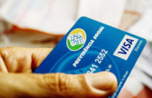 Segurados do INSS receberão pagamento antecipado do 13⁰ salário de 2024