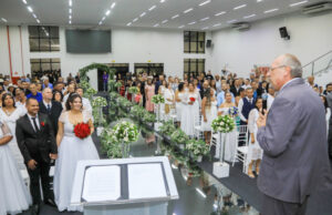 Casamento Comunitário promove união formal de 87 casais em Santana de Parnaíba