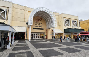 Osasco Plaza inicia promoções de 2024 com sorteios de vales compras, uma moto e um carro 0Km