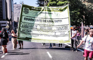 Mobilização procura incentivar jovens a votar nas eleições deste ano. Prazo para primeiro título vai até 8 de maio