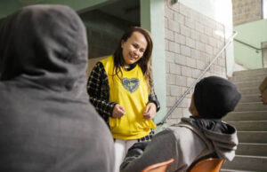 Itapevi entra no roteiro da LBV para entrega de cobertores a famílias em vulnerabilidade