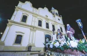 População parnaibana festeja sua padroeira Santa Ana