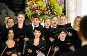 Coro da Osesp celebra 30 anos e turnê de aniversário passa por Osasco