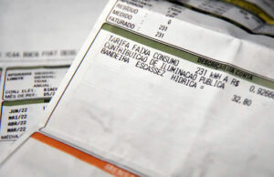 Conta de luz já está mais cara em todo o país