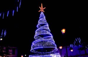 Natal Luz de Santana de Parnaíba tem presépio articulado e feira empreendedora