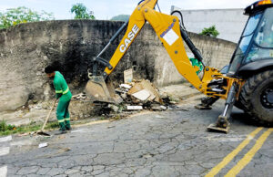 Meio Ambiente de Jandira executa Operação Cidade Limpa em bairros da cidade
