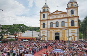Caravana de Campo Limpo chega a Pirapora neste domingo em romaria com mais de 40 ônibus