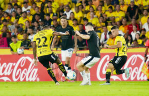 Corinthians ‘perde feio’ em Guayaquil e fica em apuros na Copa Libertadores