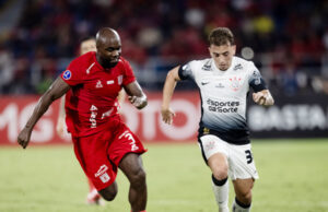 Tricolor e Verdão viajam e Timão atua em casa pelas copas continentais