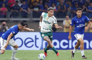 Palmeiras visita Cruzeiro em busca de recuperação e para tentar se manter líder do Brasileirão 2025