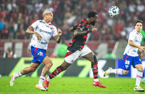 Brasileirão 2025 entra em recesso com Flamengo de volta à ponta da tabela