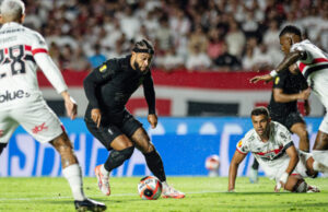 Com luz amarela acesa no Morumbi, São Paulo recebe o Corinthians pelo Brasileirão