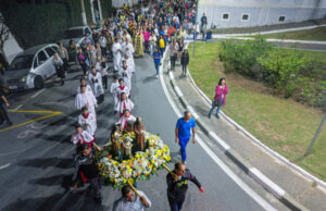 Missas, quermesse, show e queima de fogos celebram padroeira de Santana de Parnaíba