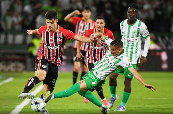 Esportes-Atletico-Nacional-SPFC