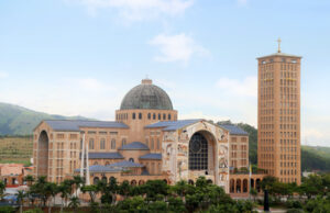 Católicos celebram Padroeira do Brasil, Nossa Senhora Aparecida