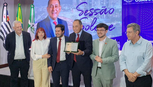 Politica-Cartao-JPaulo