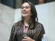 Alesp homenageia Renata Abreu com o Colar de Honra ao Mérito