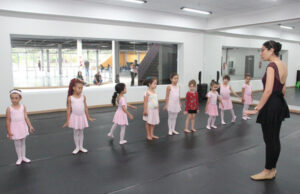 Inscrições de 2026 para Oficinas Culturais de Barueri devem ser feitas de forma on-line