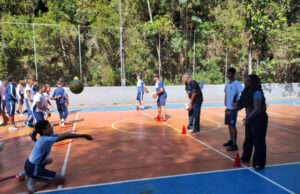 Parceria com Exército oferece atividades esportivas e educacionais em Barueri