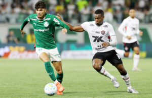 Com Bragantino entre os líderes, Timão aparece na zona de degola do Brasileirão