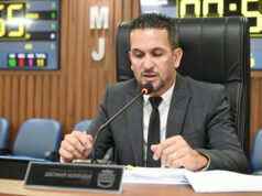 Vereador jandirense quer oferta de vacinação domiciliar às pessoas com TEA