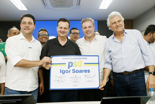 PSD de Itapevi formaliza filiação do ex-prefeito Igor Soares