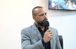 ‘Escola Verde’ e ‘Eco-Moeda’ são propostas ambientais do vereador Léo da Feira na Câmara de Jandira