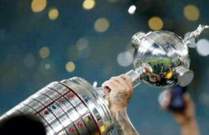 Troféus da Libertadores e da Sul-Americana entram em jogo, cobiçados por treze clubes do país