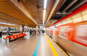 Passageiros poderão pagar passagens de trens da CPTM com aproximação de celulares e cartões de crédito e débito