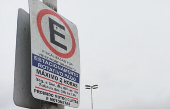 Barueri amplia vias com estacionamento da Zona Azul