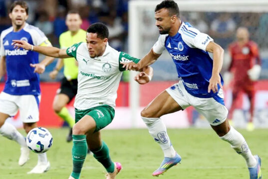 Palmeiras recebe Cruzeiro na Arena Barueri