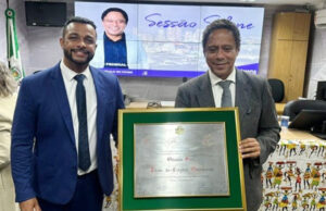 Deputado federal Orlando Silva recebe título de Cidadão Osasquense