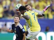 Brasil avança em primeiro para ‘mata-matas’ rumo ao hexa