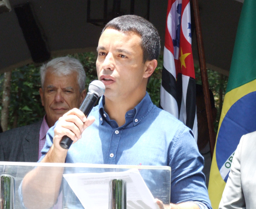 Politica-Lins-Absolvido