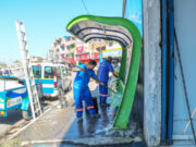 Pontos de ônibus de Carapicuíba passam por programas de revitalização e limpeza