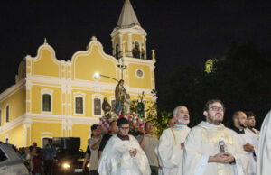Missas, quermesse, show e queima de fogos celebram padroeira de Santana de Parnaíba
