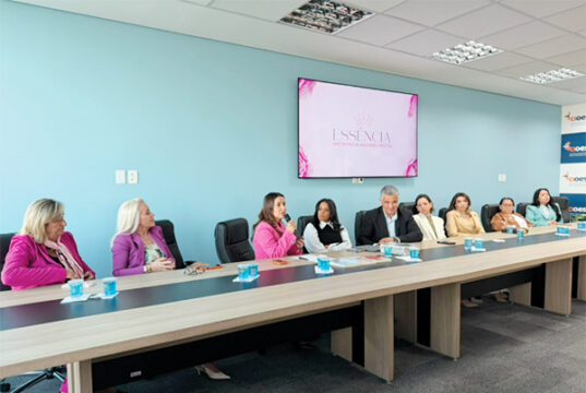 Mulheres da região se reúnem para debater empoderamento feminino