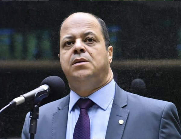Politica-Ribamar-Fono