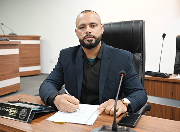Politica-Idoso-Casa-Leo