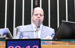 Projeto de Ribamar Silva quer rótulos mais claros e acessíveis