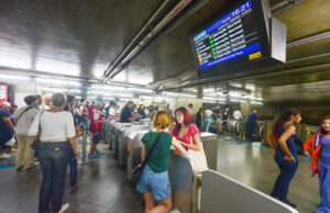 Máquinas de autoatendimento disponíveis nas estações do Metrô para compra de QRCodes passam a aceitar pagamento por Pix