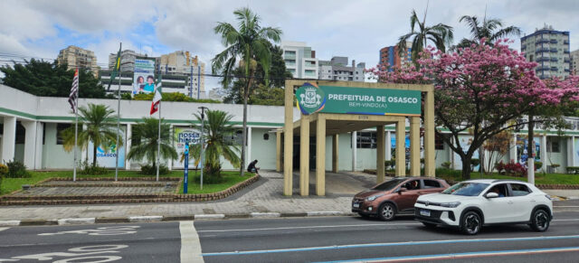 Osasco-Demissao-Servidores-Paco-Municipal